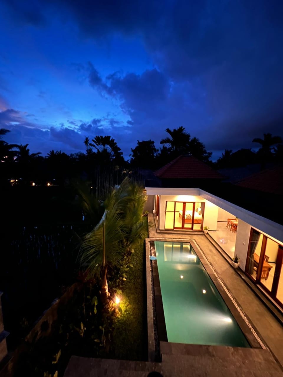 Property building, Night