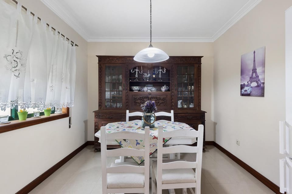 Porto Campanhã Urban Villa House in Porto
