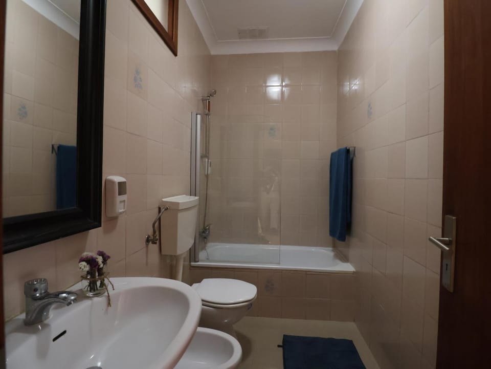 Bathroom, Living room