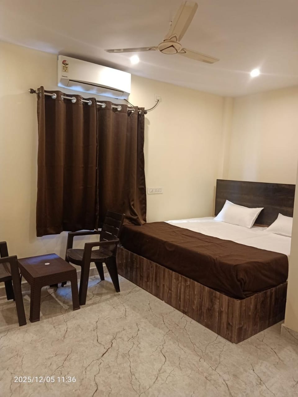 The Royal Beach View Bed and Breakfast in Visakhapatnam