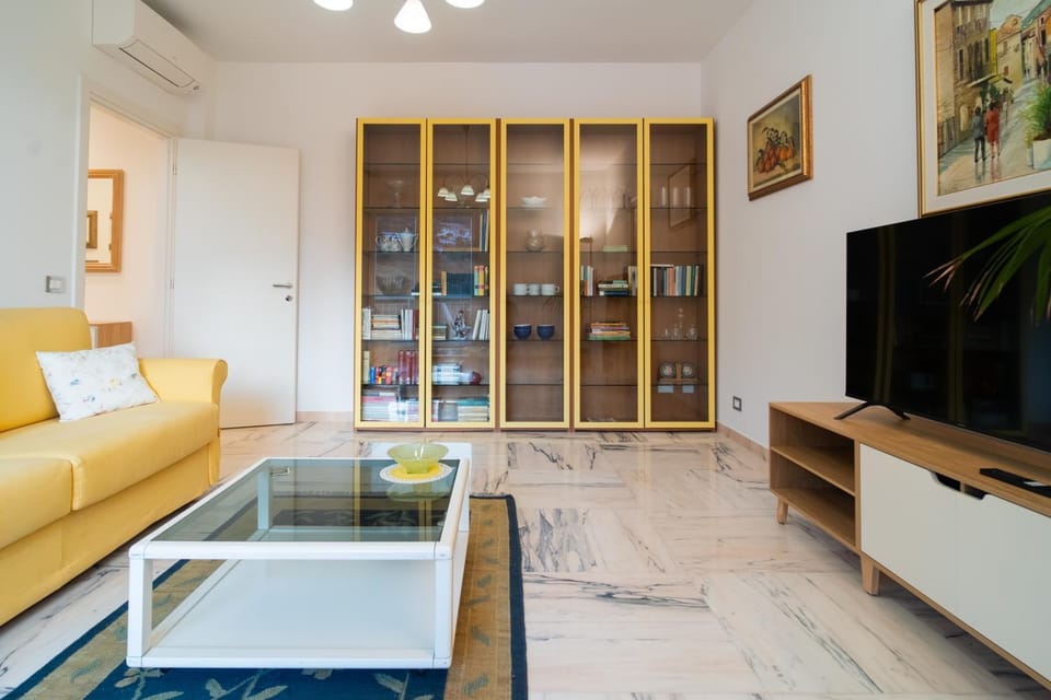 Casa Rosa Seaview Apartment in Sanremo