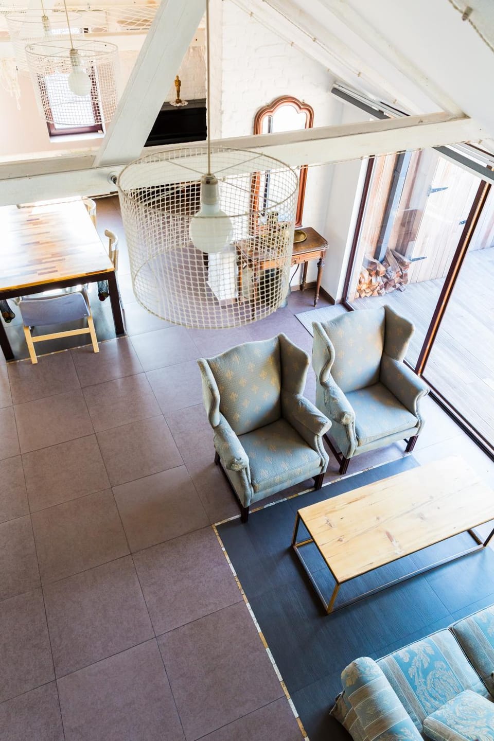 Nini's lofts - Marjanishvili Square Apartment in Tbilisi, Georgia