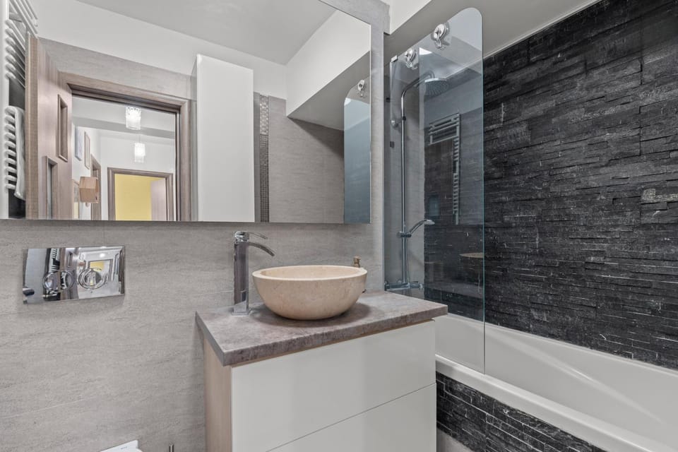 Shower, Bathroom, Bath