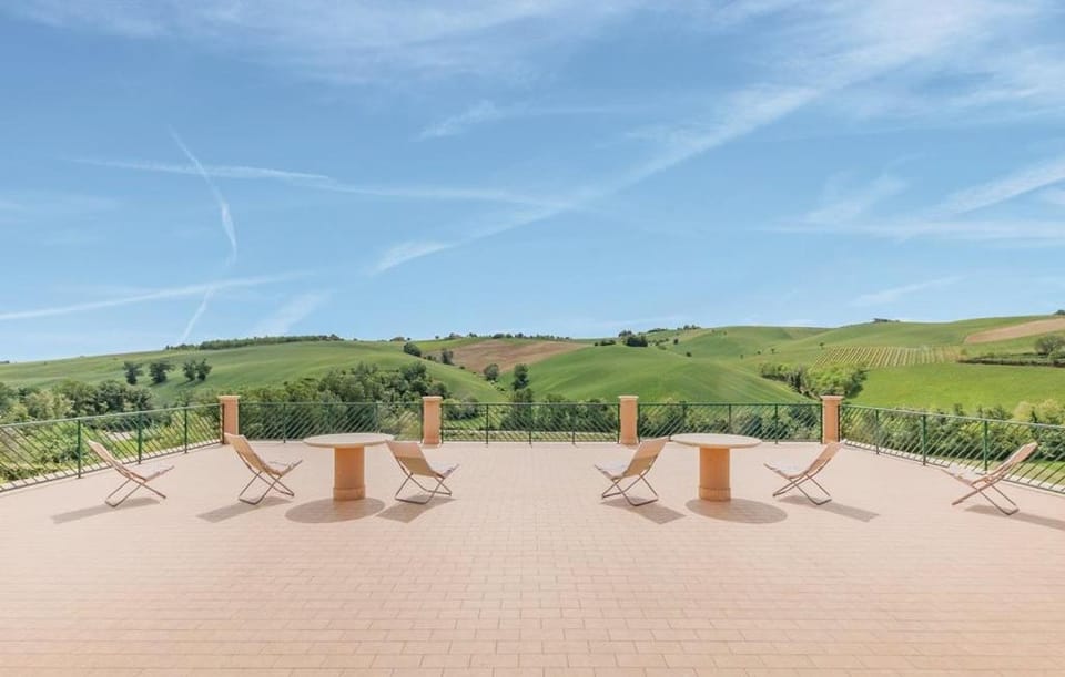 Natural landscape, Solarium, Balcony/Terrace