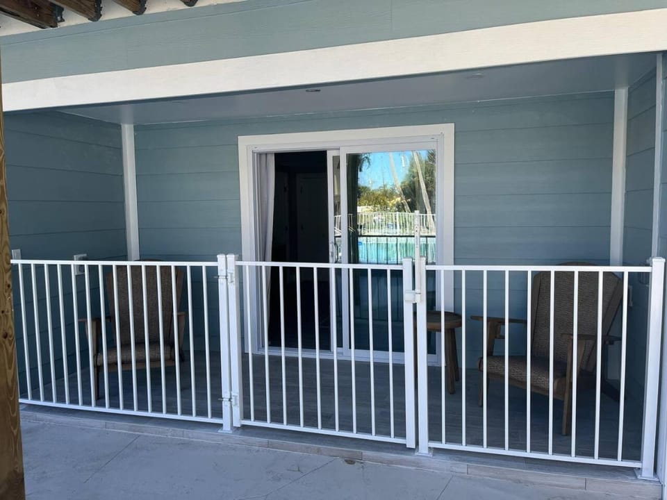 The June at Coconut Cove Apartment in Estero Island