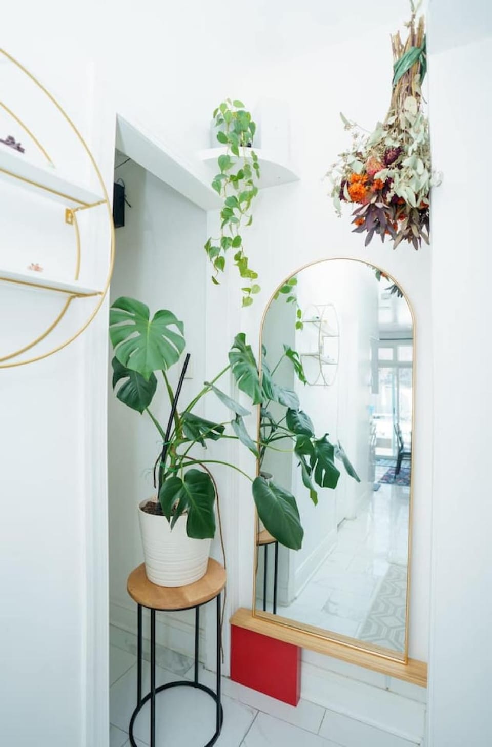 Pet Friendly Jersey City Apartment Near NYC Sleeps 6 with Easy Manhattan Access House in Secaucus
