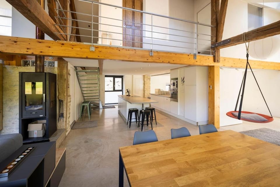 L'échappée verte loft éco-design au bord de l'eau Villa in Bourgogne-Franche-Comté