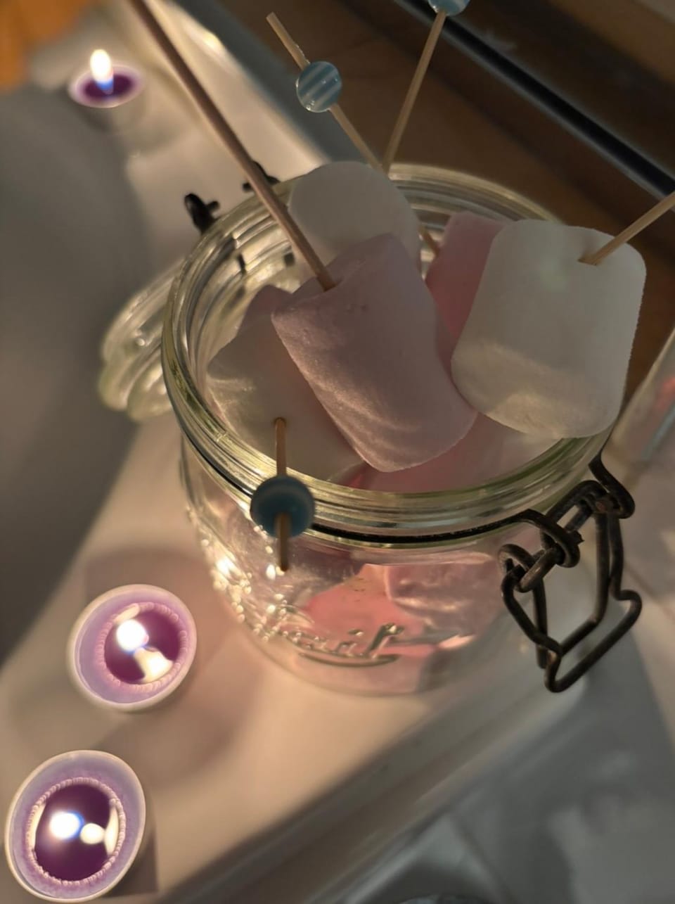 Marshmallow et Jacuzzi Apartment in Saint-Germain-en-Laye