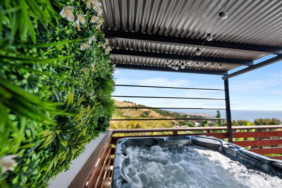 TI KAZ TOA T3 avec Jacuzzi et Vue Océan Panoramique Villa in Saint-Paul