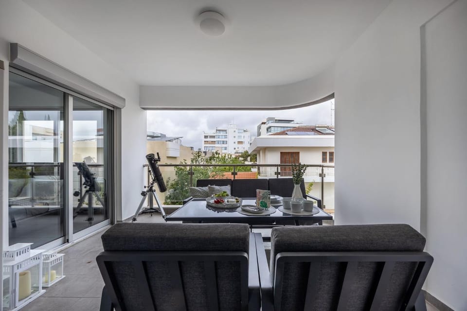 Balcony/Terrace, Living room