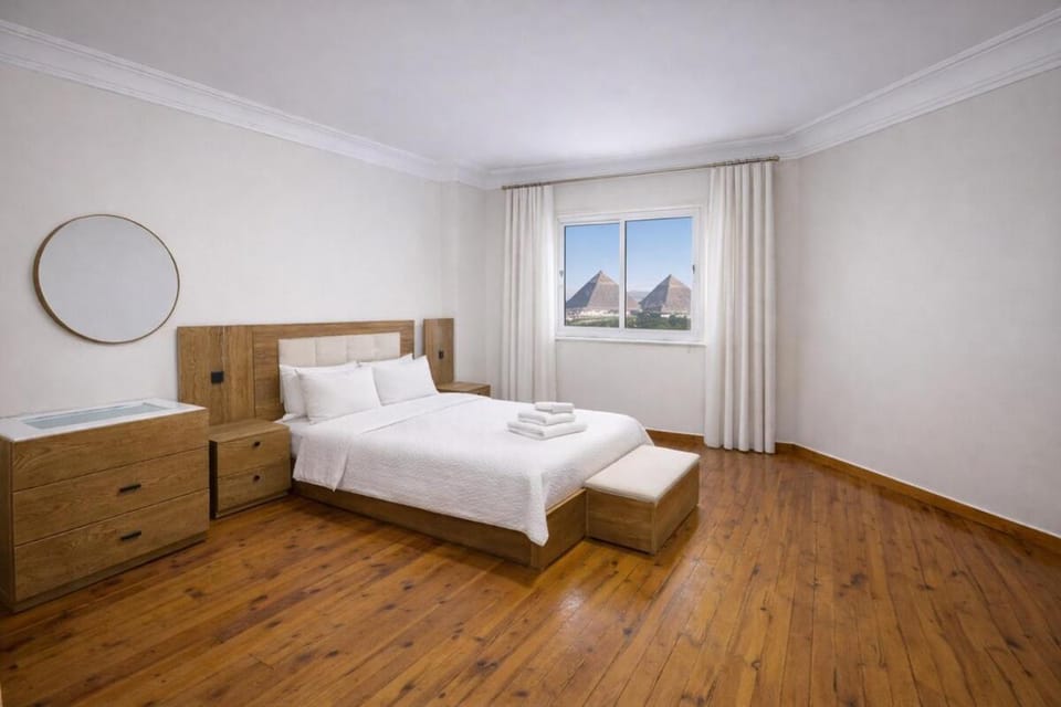 3 Pyramids Grand Egyptian Museum View Apartment in Egypt