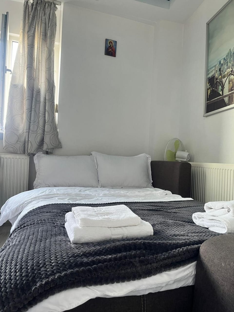 Bed, View (from property/room), Bedroom, City view, heating, towels, wardrobe