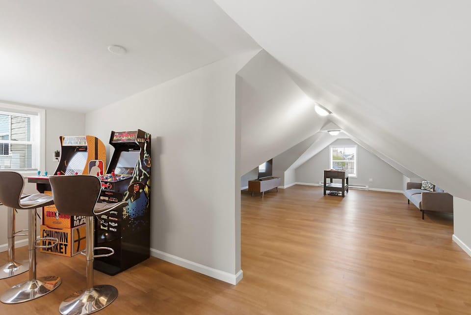 Luxury Beachside Escape in Seaside Heights 4BR 2BA Dual Kitchens and Living Rooms Fully Renovated Beach Badges Parking Outdoor Spa Shower House in Seaside Heights