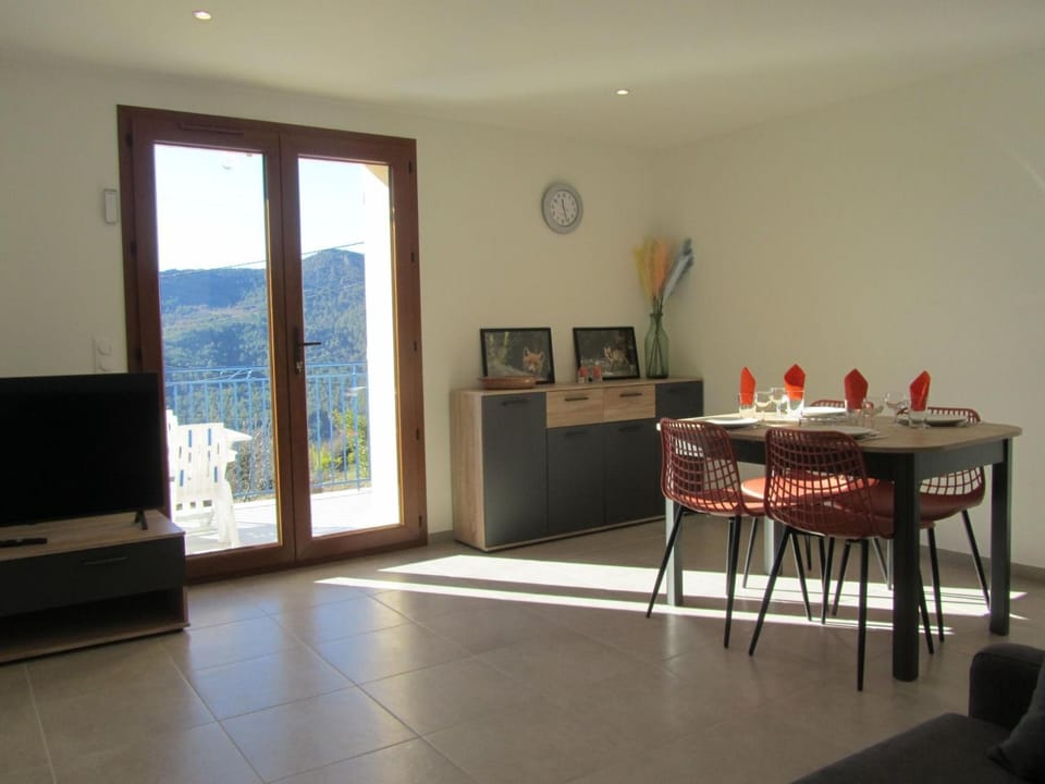 Apartment Wohnung Lou Pitchot Maximénet - Le Renard by Interhome Apartment in Buis-les-Baronnies