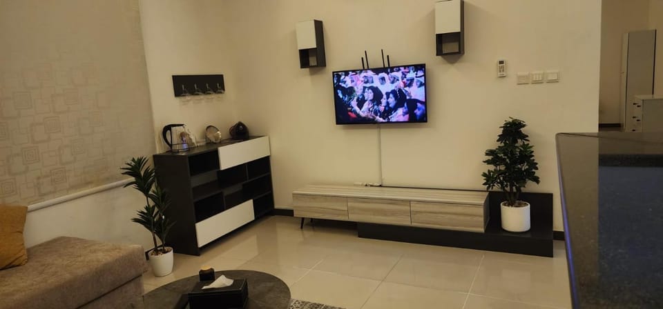 Nice Room Bedroom and Living Room Apartment in Jeddah