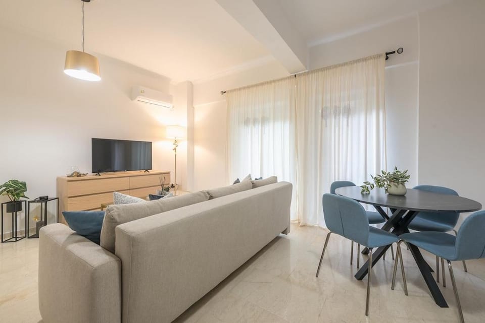 Designer apartment at Thissio-Acropolis Apartment in Athens