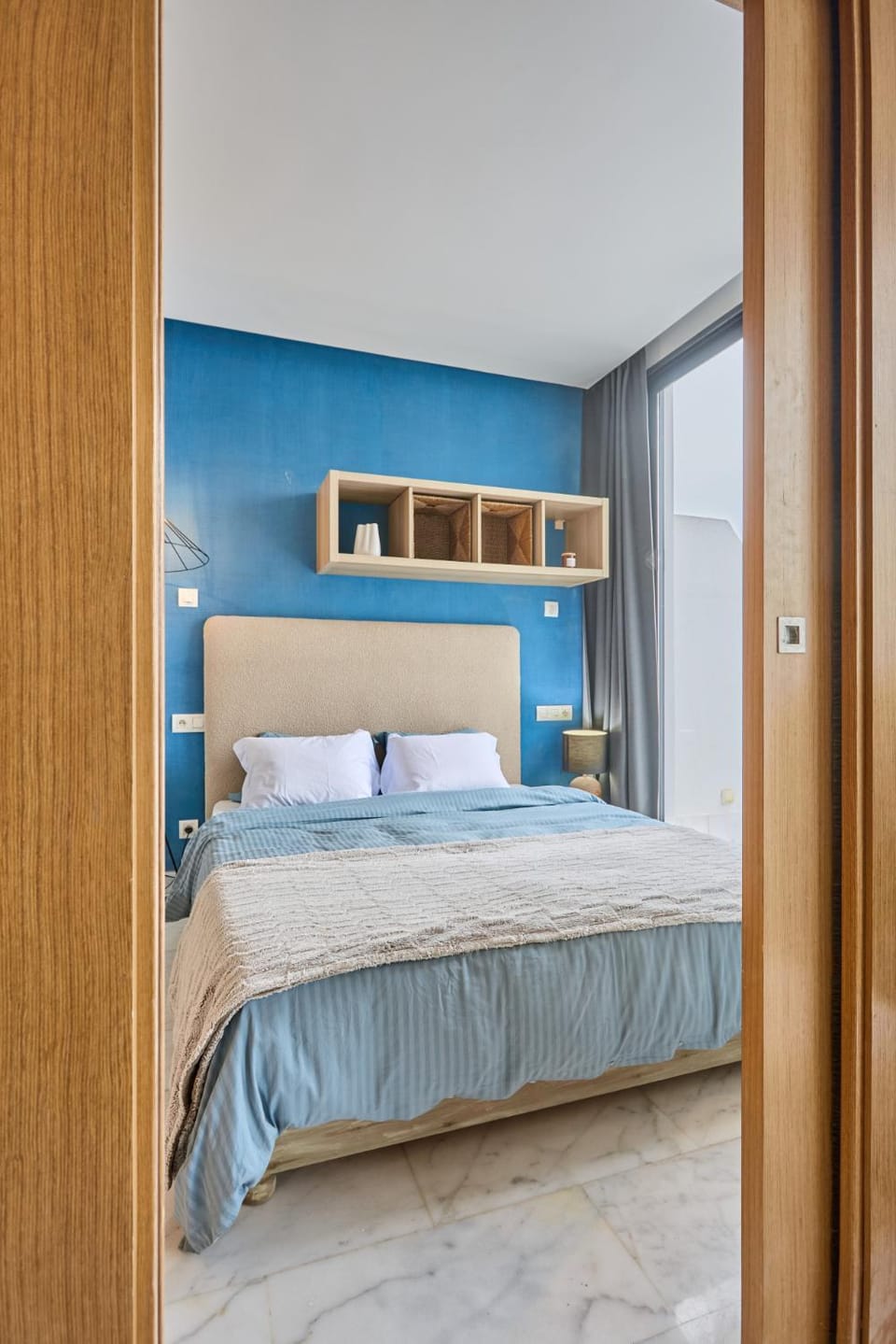 Bed, Photo of the whole room, Bedroom, wardrobe