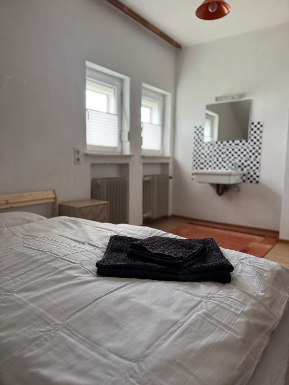 Bed, Photo of the whole room, Bedroom, towels