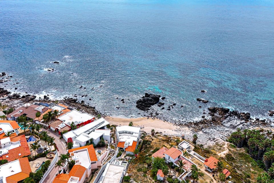 Steps to Sand: Ocean-View Cabo Home w/ Heated Pool House in Baja California Sur