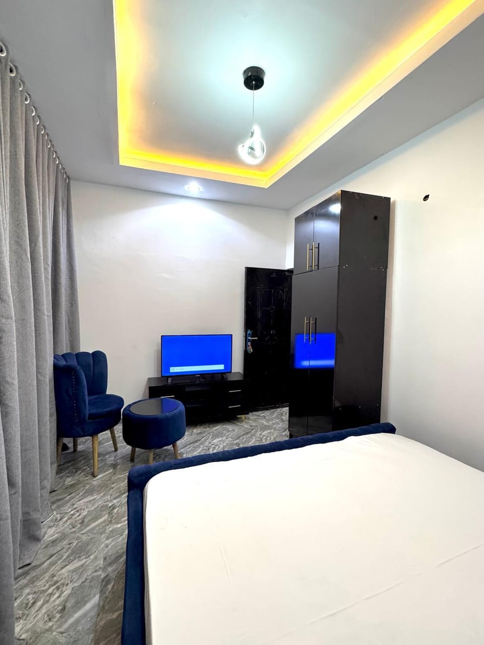 Vluxe Apartment F01 Kubwa Apartment in Abuja