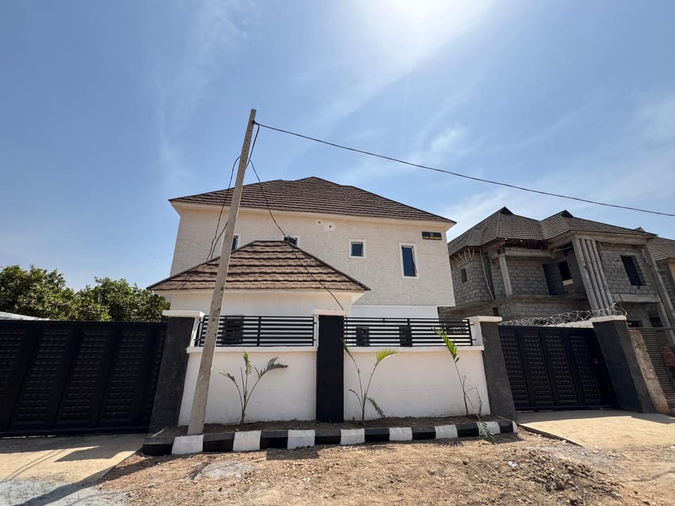 Vluxe Apartment F01 Kubwa Apartment in Abuja