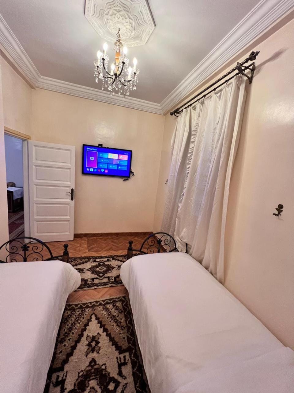 Spacious Family Apartment near Jemaa el-Fnaa Apartment in Marrakesh