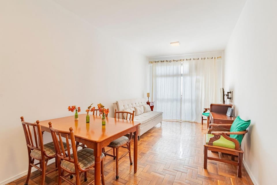 Apartment 2 minutes from Copacabana Beach - B1205 House in Rio de Janeiro
