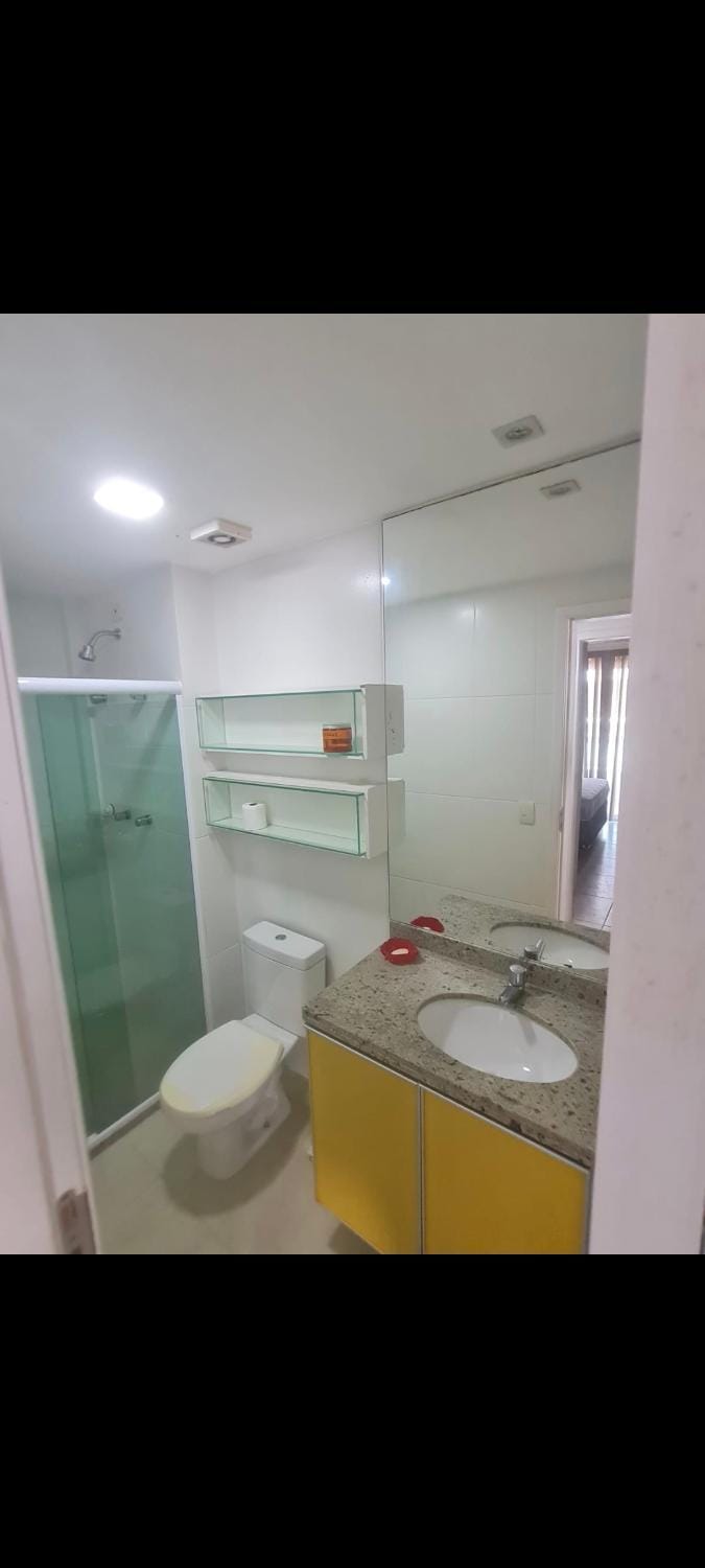 Apto 2 qtos sendo 1 suíte ar cond piscina sauna Apartment in Cabo Frio