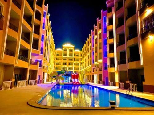 Pool view, Pool view, Swimming pool