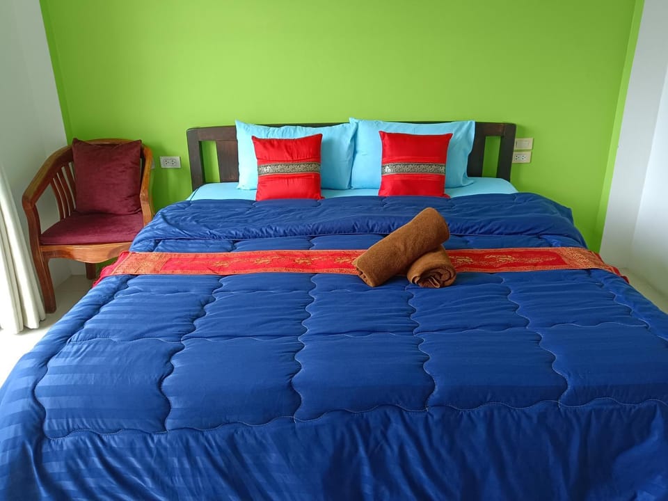 Phangan Guest House Bed and Breakfast in Ko Pha-ngan Sub-district