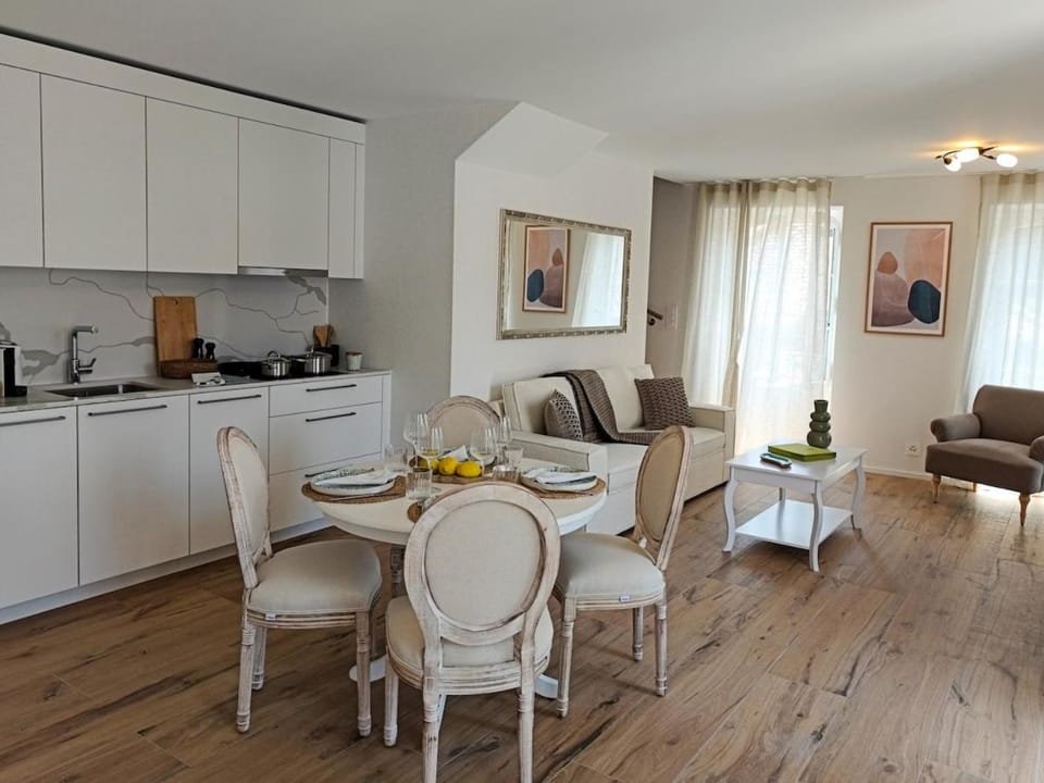 Zogbi Hospitality Aubonne 4 Apartment in Canton of Vaud