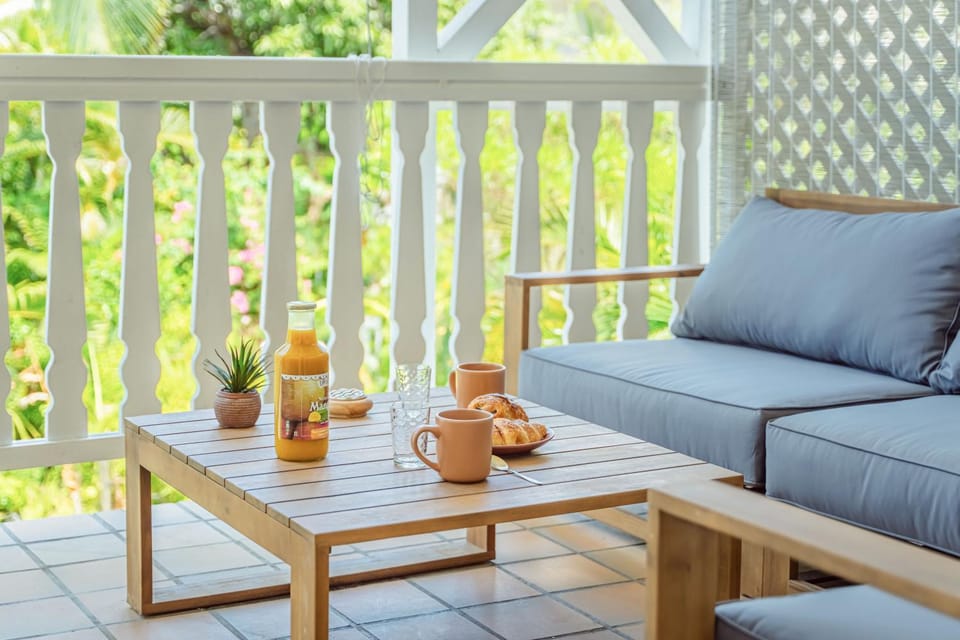 Patio, Day, View (from property/room), Balcony/Terrace