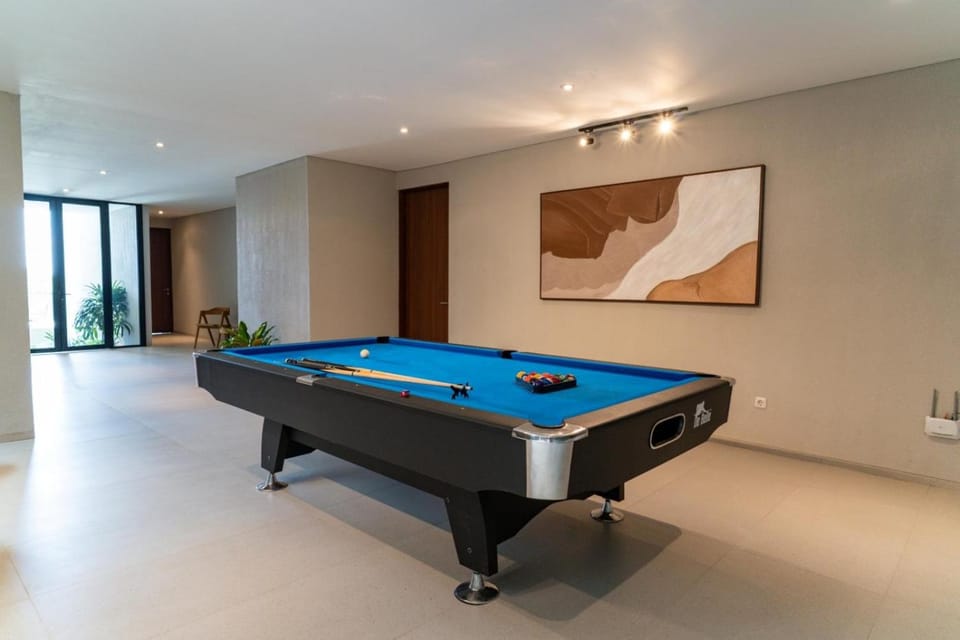 Billiard