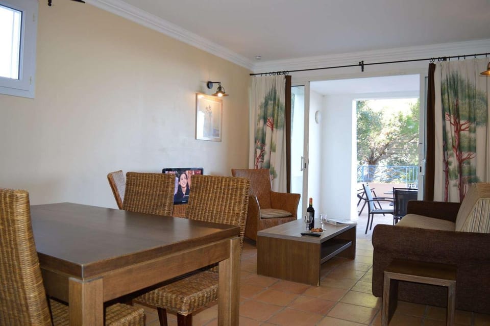 SM580-3001 Les Bastides domaine avec piscine à GRIMAUD Apartment in Grimaud
