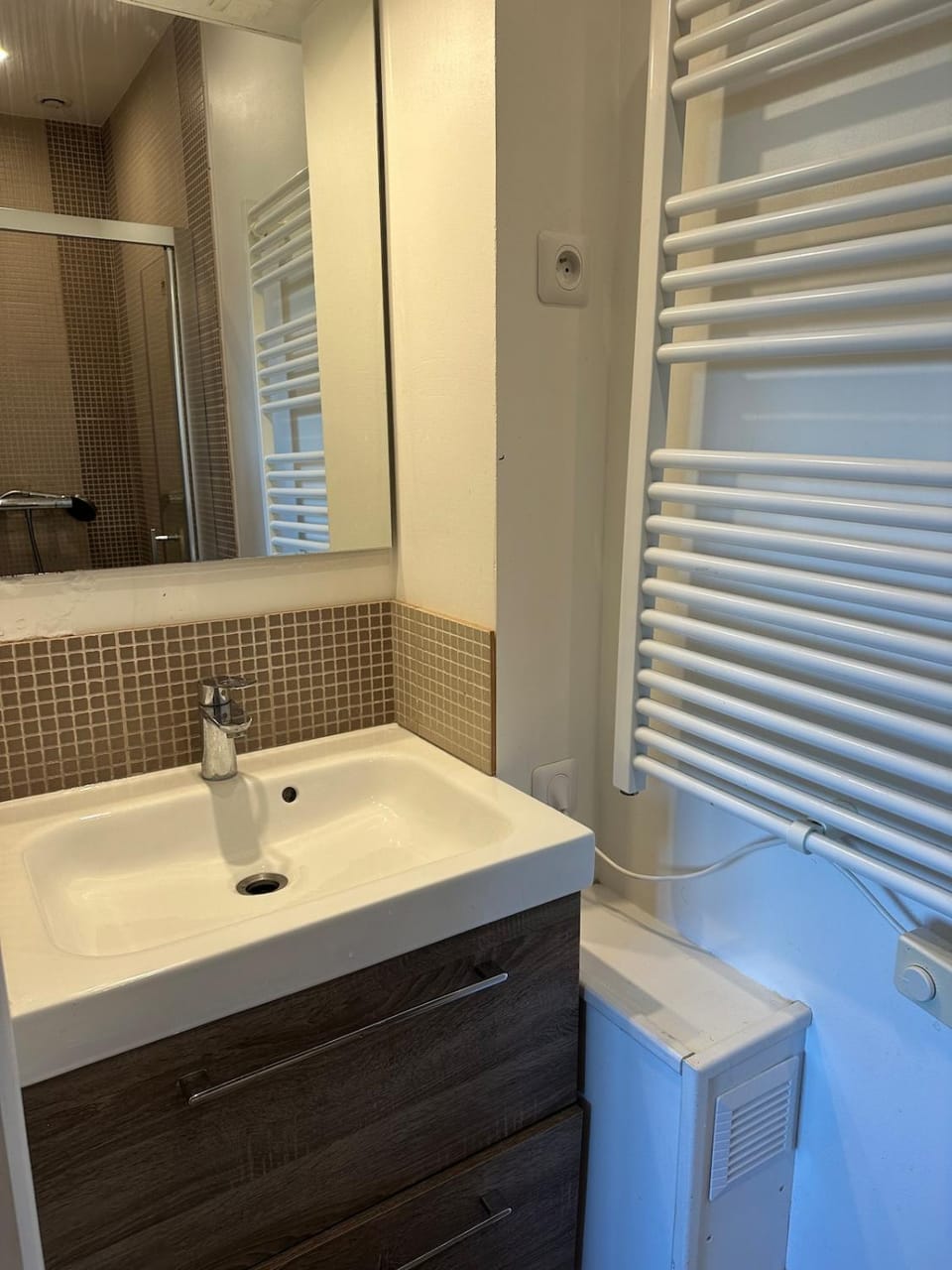 Quiet house, sea view, with jacuzzi Villa in Cagnes-sur-Mer