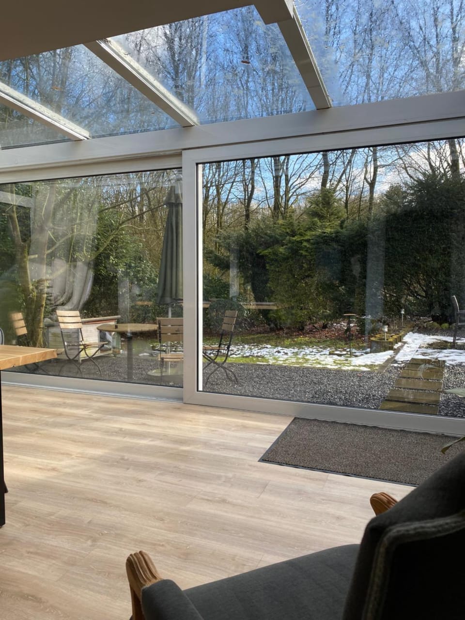 Living room, Garden view