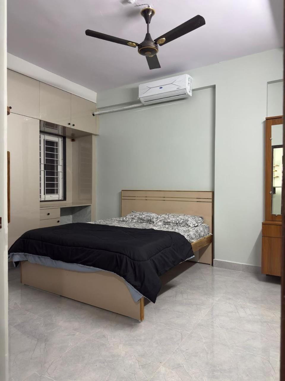 Beach view house Apartment in Visakhapatnam