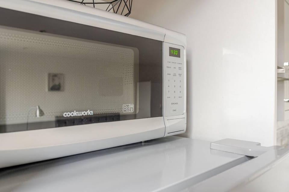 Central & Modern Brick-Lane Studio Flat - 4 People Apartment in London Borough of Hackney