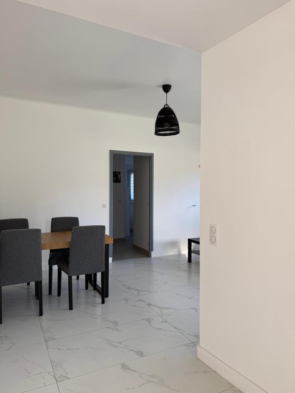 cdc stables antibes Apartment in Antibes