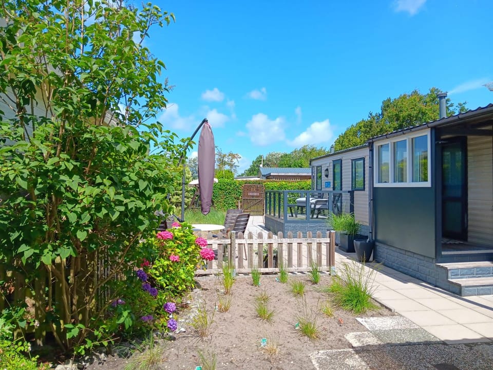 't Kotje Ouddorp Chalet in Ouddorp