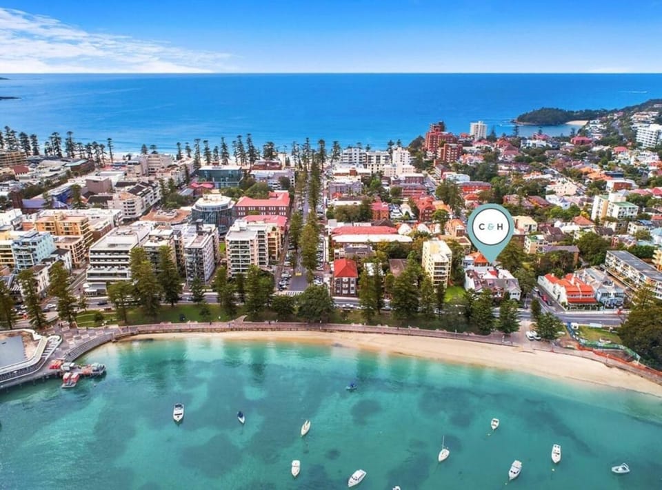 Manly beach house House in Manly