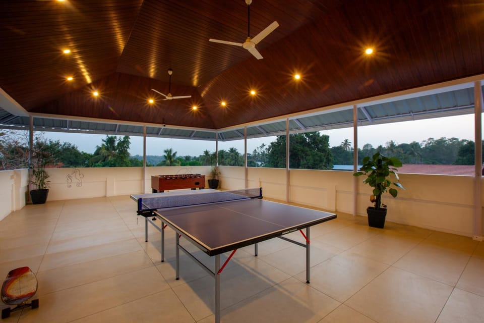 Table tennis