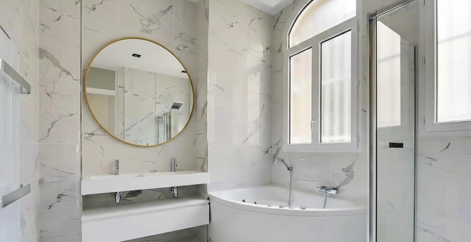 Superbe Appartements Tour Eiffel View Champs de Mars Apartment in Paris