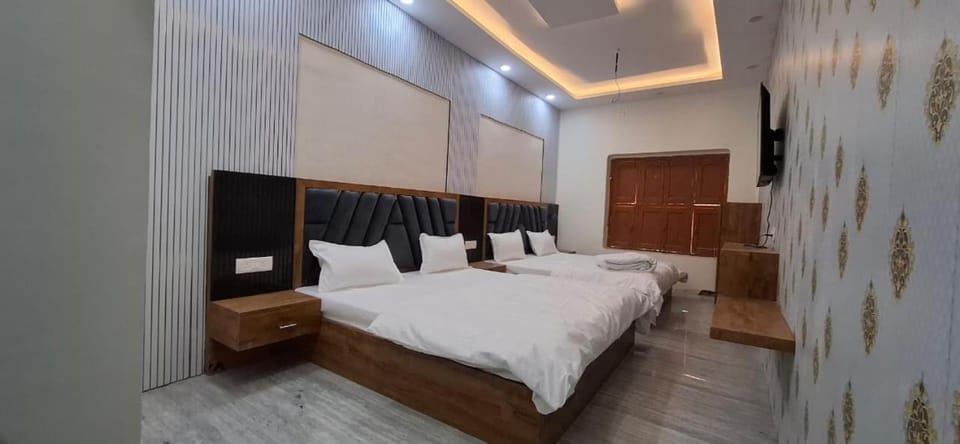Keshav Homestay Hotel in Varanasi