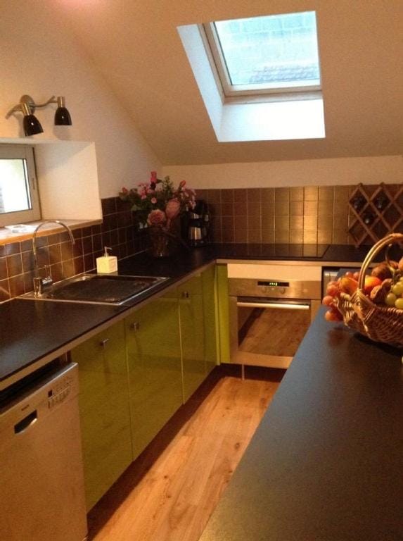 Kitchen or kitchenette