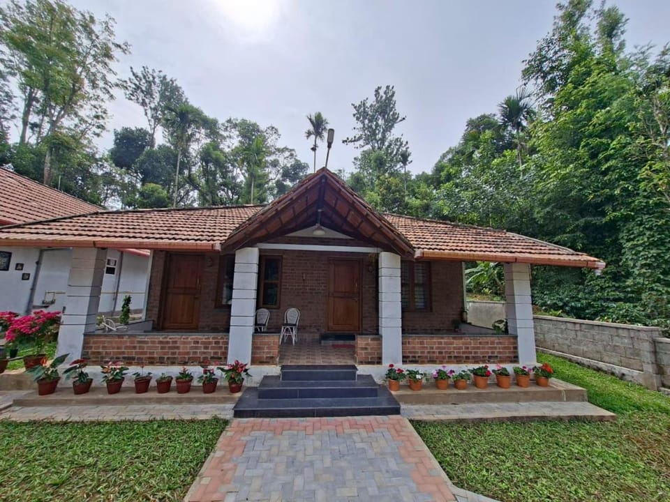 Property building, Garden view