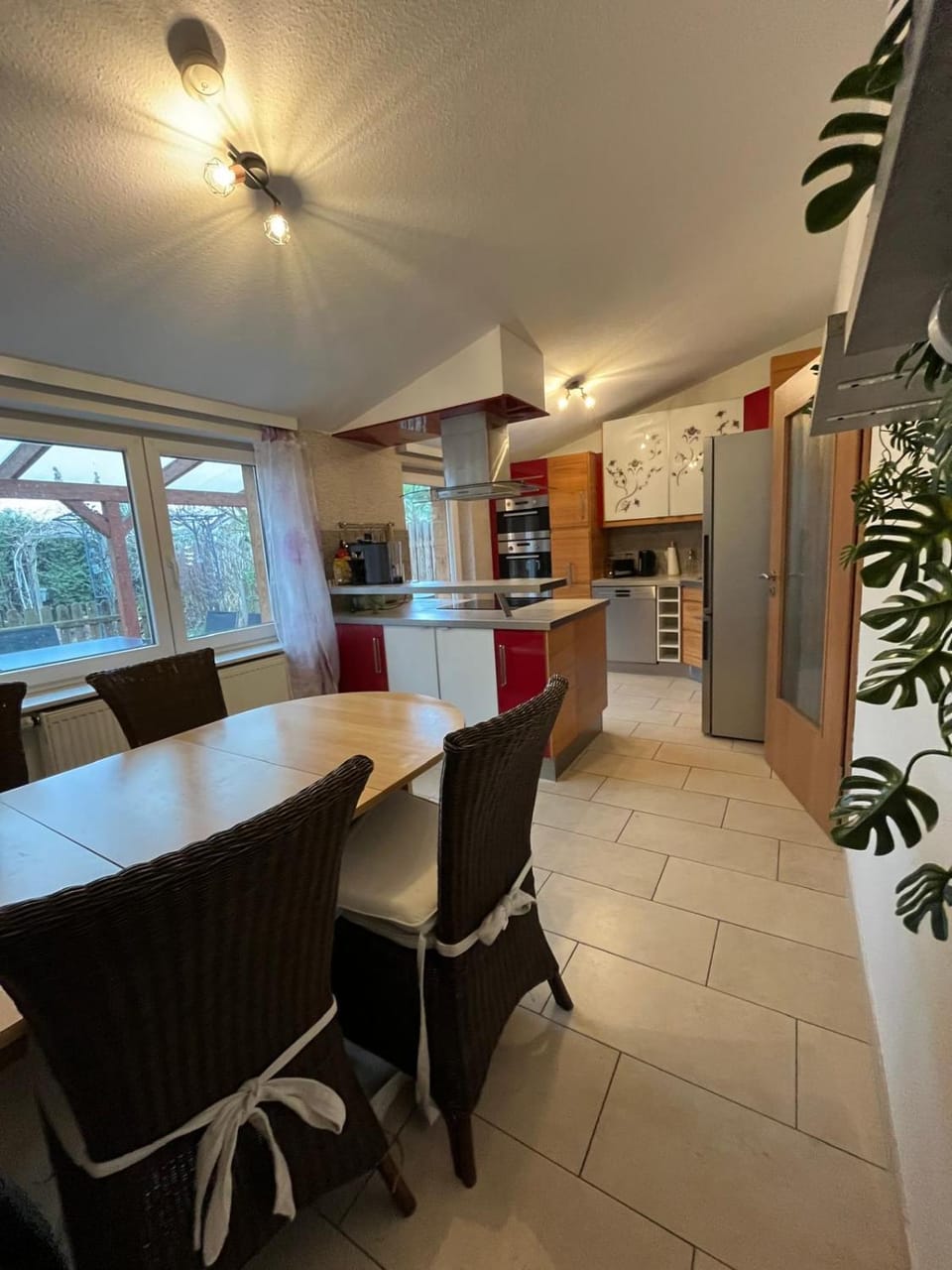 Modernes Boardinghouse mit Terrasse und Garten in Offenburg-Bohlsbach Apartment in Offenburg