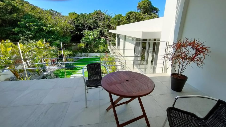 Sesoko Chill Time Villa in Okinawa Prefecture