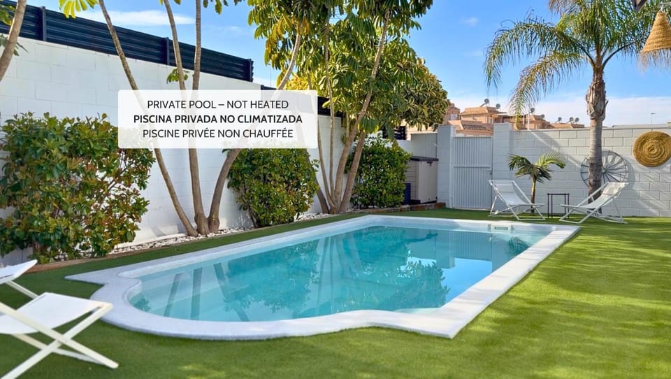 Garden, Garden, Garden view, Garden view, Pool view, Pool view, Swimming pool, Swimming pool, sunbed, sunbed