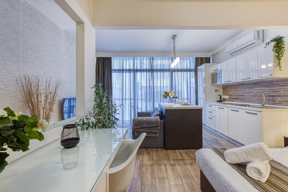 The Joe Residence - 303 Apartment in Saint Julians